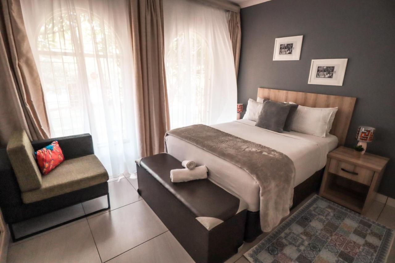 Menlyn Maine: The Exquisite Lunette Pretoria-Noord Exterior foto
